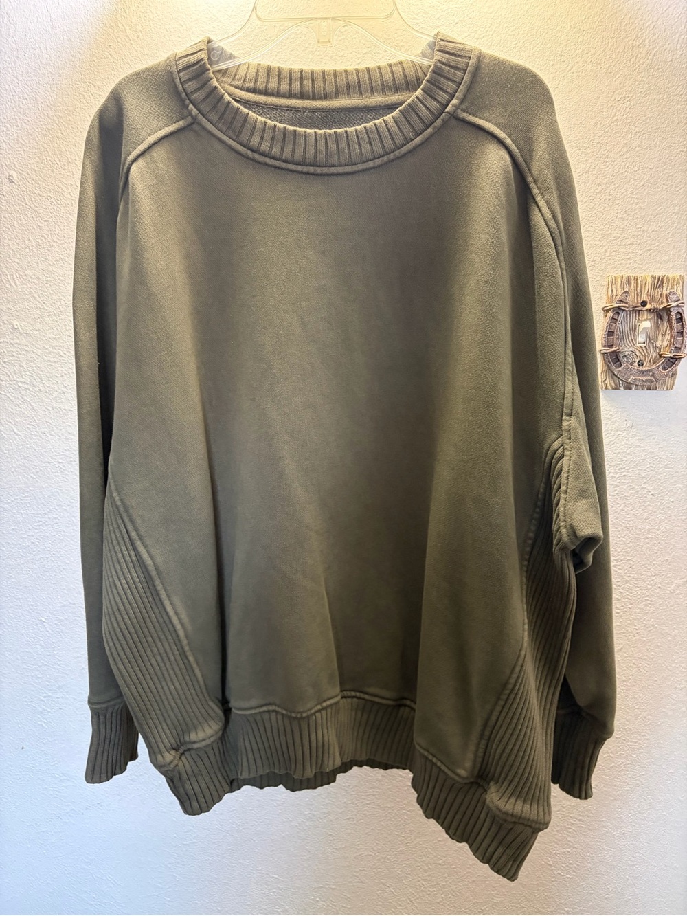 Women’s  Aerie olive oversized sweatshirt small